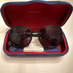 Gucci Oversized Sunglasses